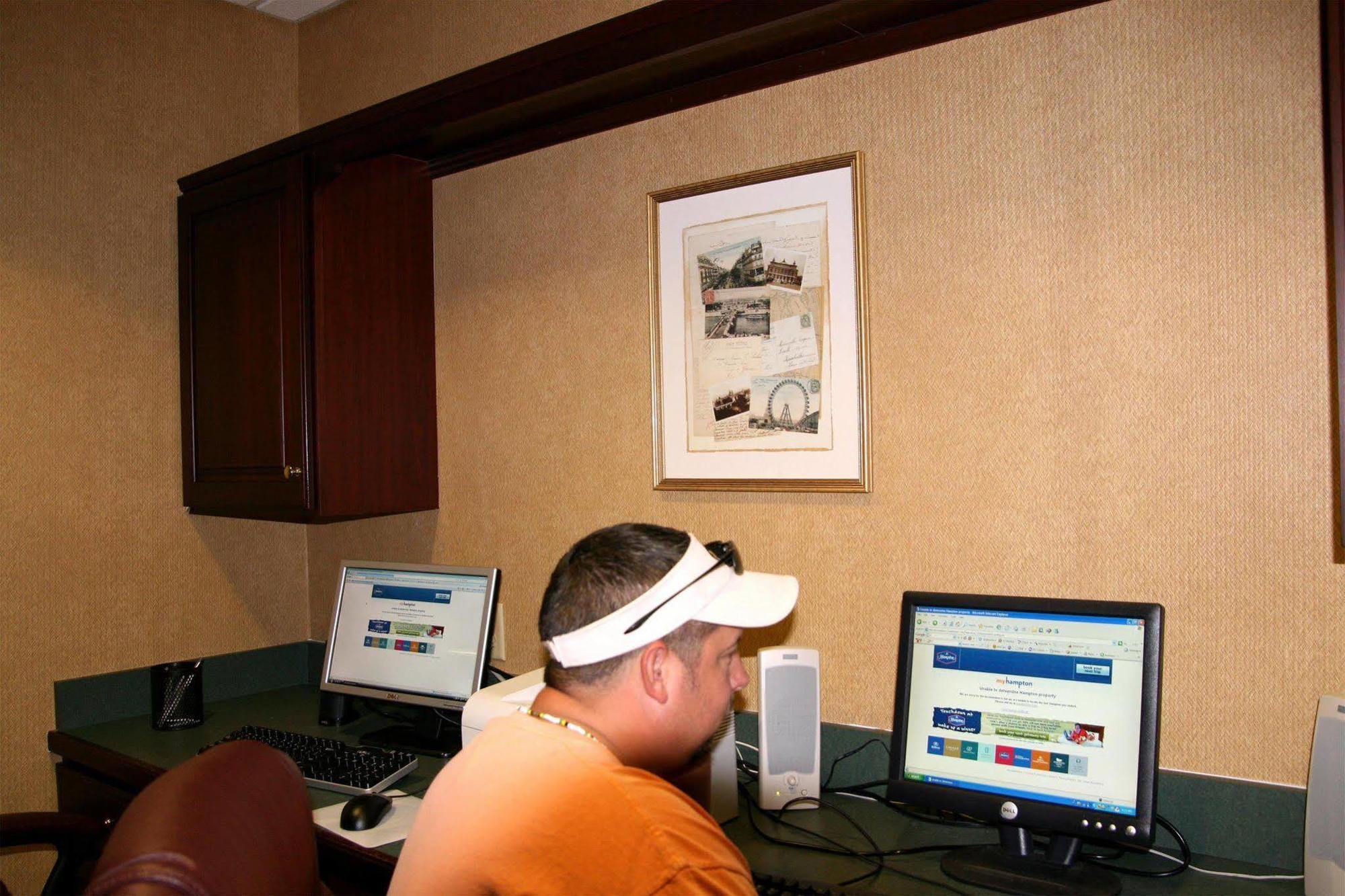 Hotel Hampton Northeast 3*